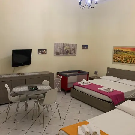 Centro Storico La Casa Di Ciro * Neapol